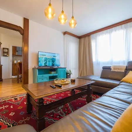 Petrovic Apartment